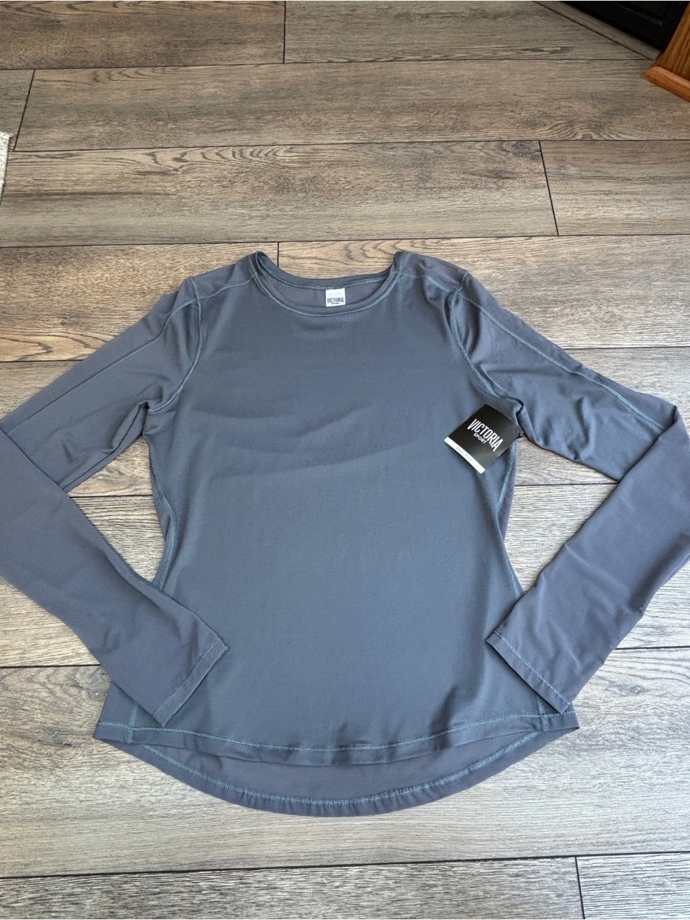 NWT Victoria’s Secret Sport Long Sleeve Mesh Wicking Shirt Top Gray Sz Small